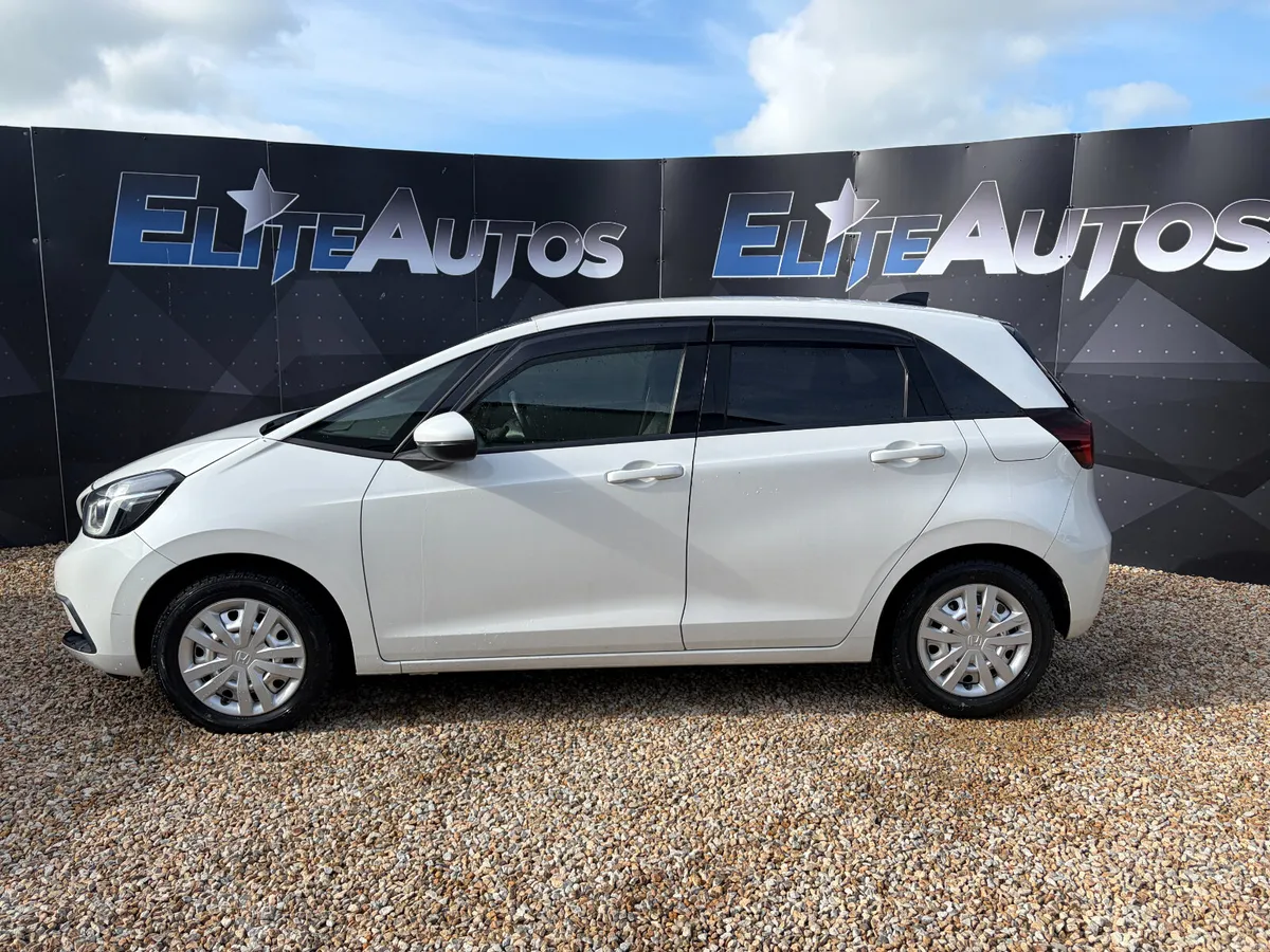 Honda Fit Petrol Self Charging Hybrid 2021 - Image 2