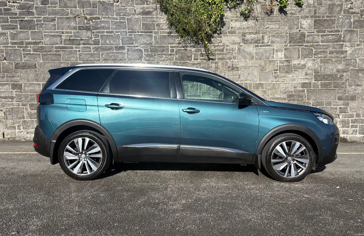 19Peugeot 5008 GT Line! Warranty finance trade in - Image 5