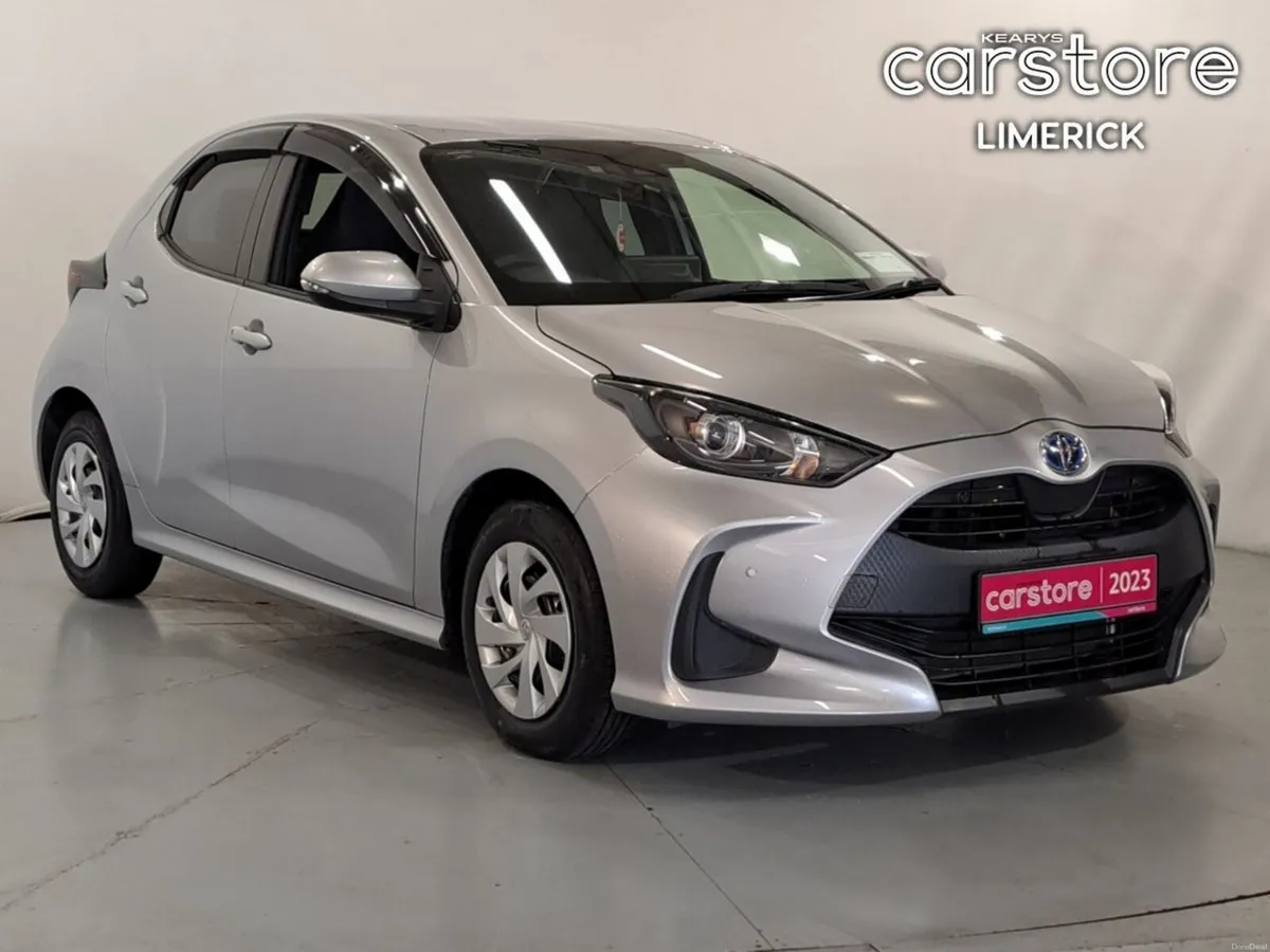 Toyota Yaris 1.5 - Image 1