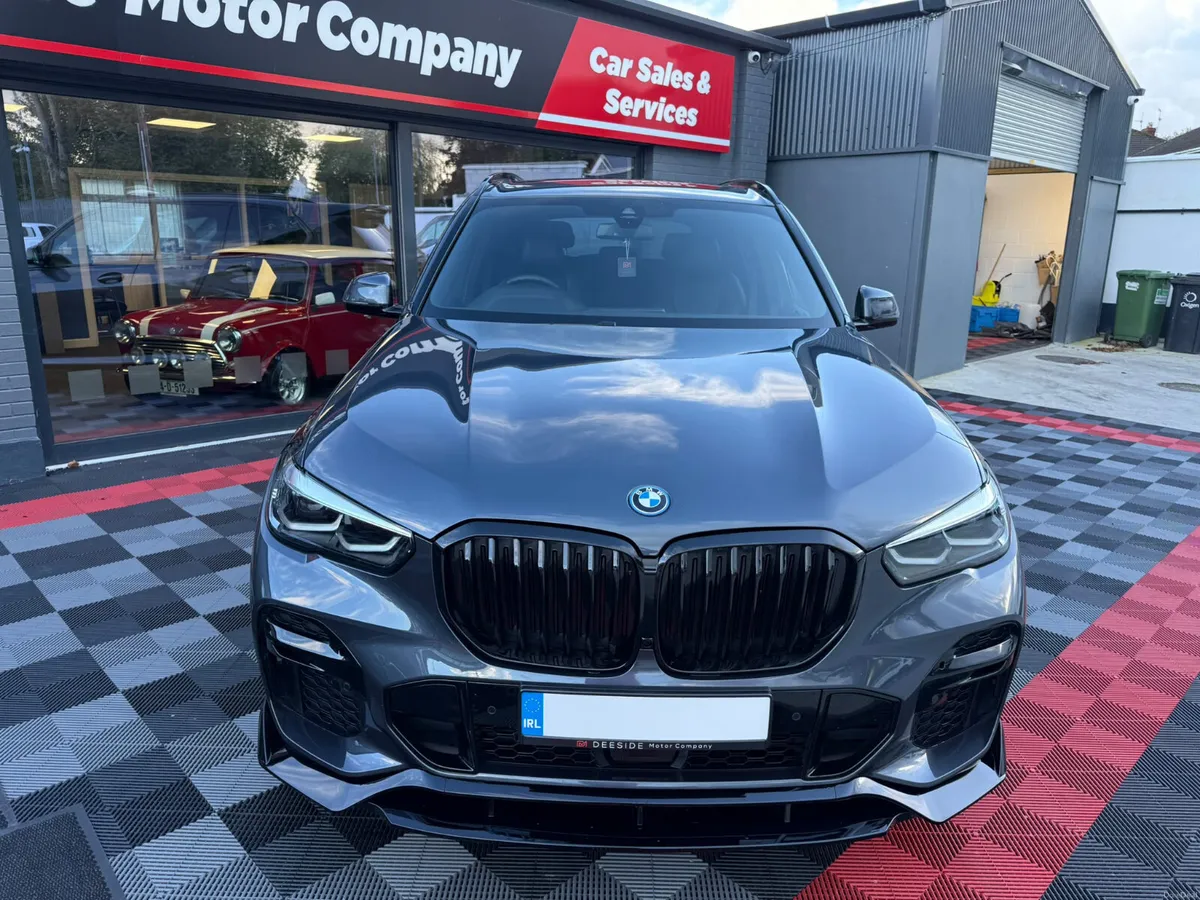 (221) BMW X5 xDrive45e M Sport//Maxton Design//NCT - Image 3
