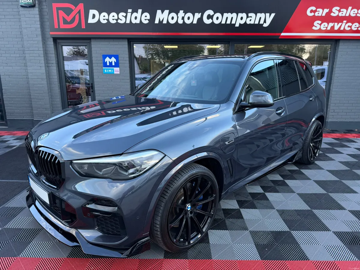 (221) BMW X5 xDrive45e M Sport//Maxton Design//NCT - Image 2