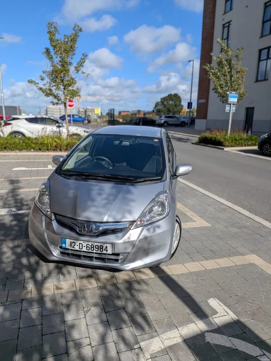 2012 Honda Fit automatic, hybrid, low mileage -53K - Image 4
