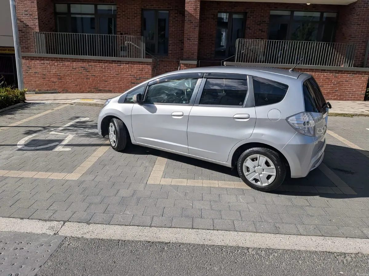 2012 Honda Fit automatic, hybrid, low mileage -53K - Image 6