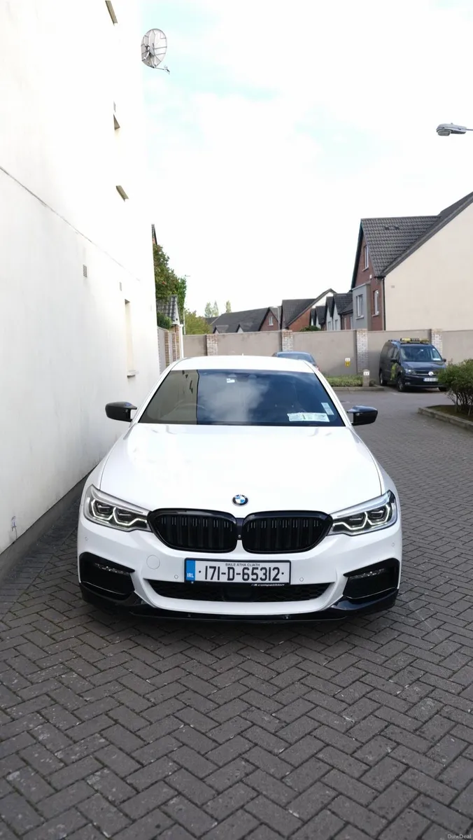 2017 BMW 530E MSPORT TOP SPEC LOW MILES - Image 2