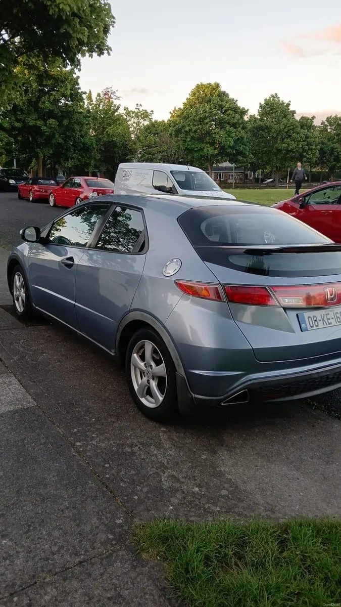 Honda Civic 2008 - Image 5