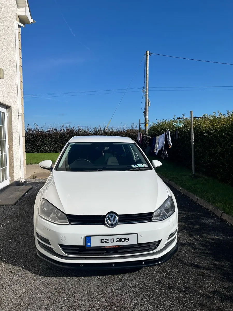 2016 Volkswagen Golf TDI BlueMotion - Image 2
