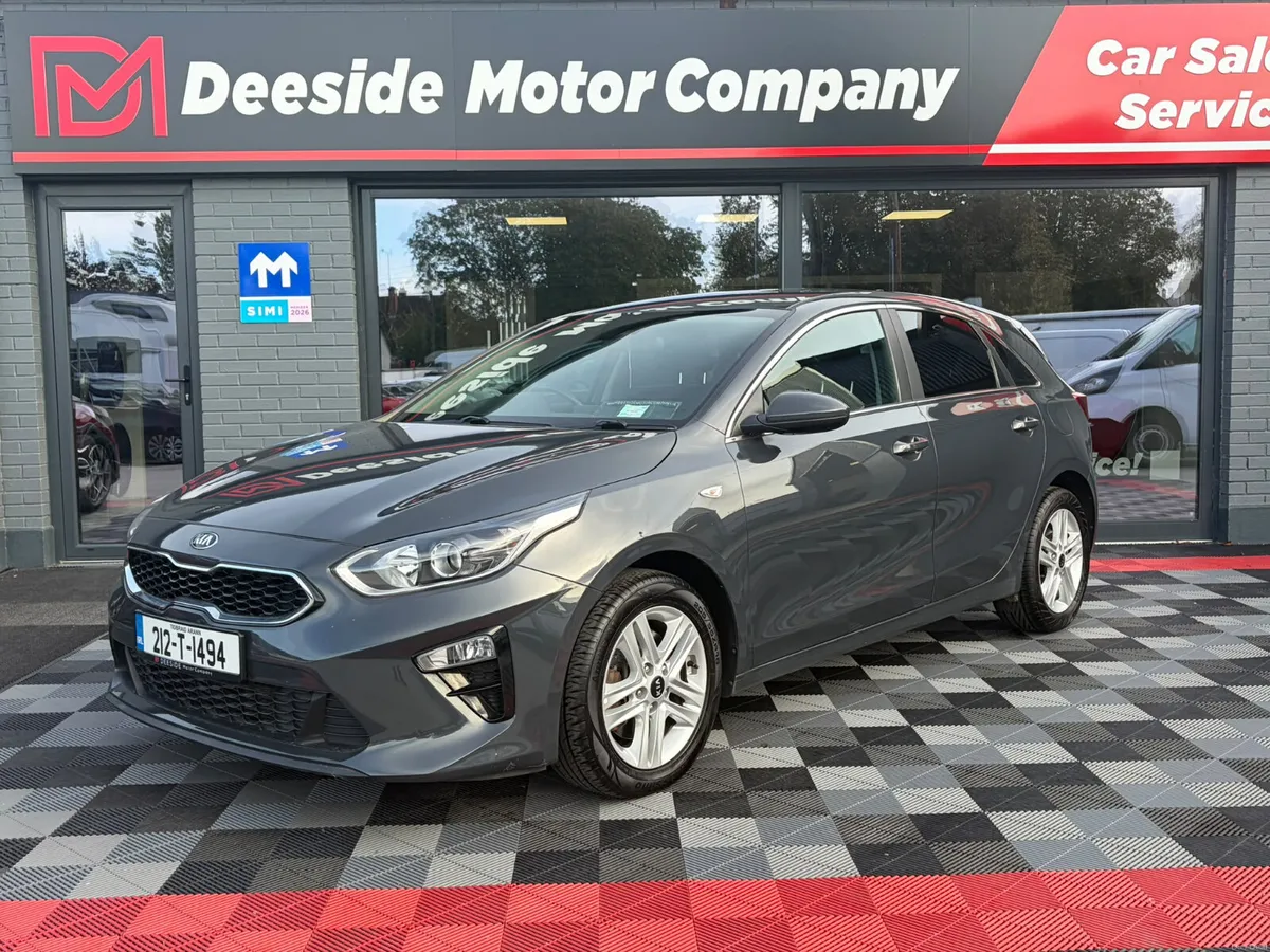 (212) Kia Ceed Mhev//1 OWNER//CAMERA//WARRANTY - Image 2