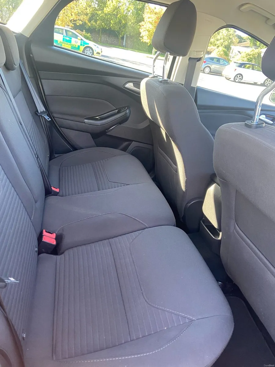 Ford Focus Titanium 1.5 TDCi - Image 5