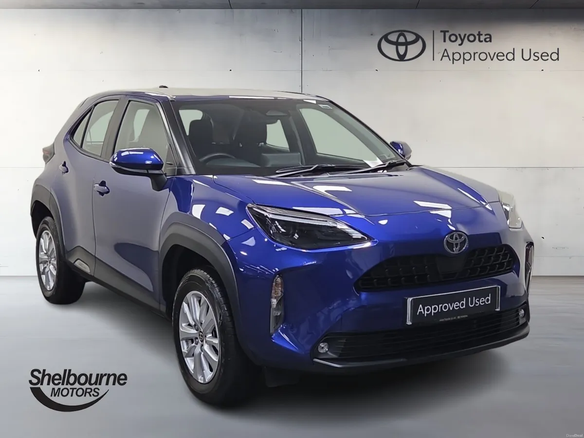 Toyota Yaris Cross 1.5 Hybrid Icon 5dr CVT - Image 1