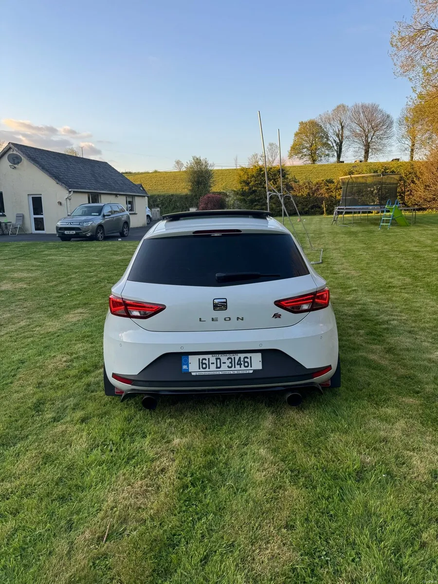 Seat Leon FR Panroof - Image 4