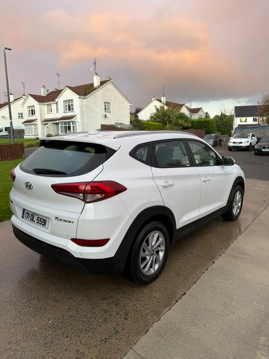 Hyundai Tucson 2017 SE. - Image 2