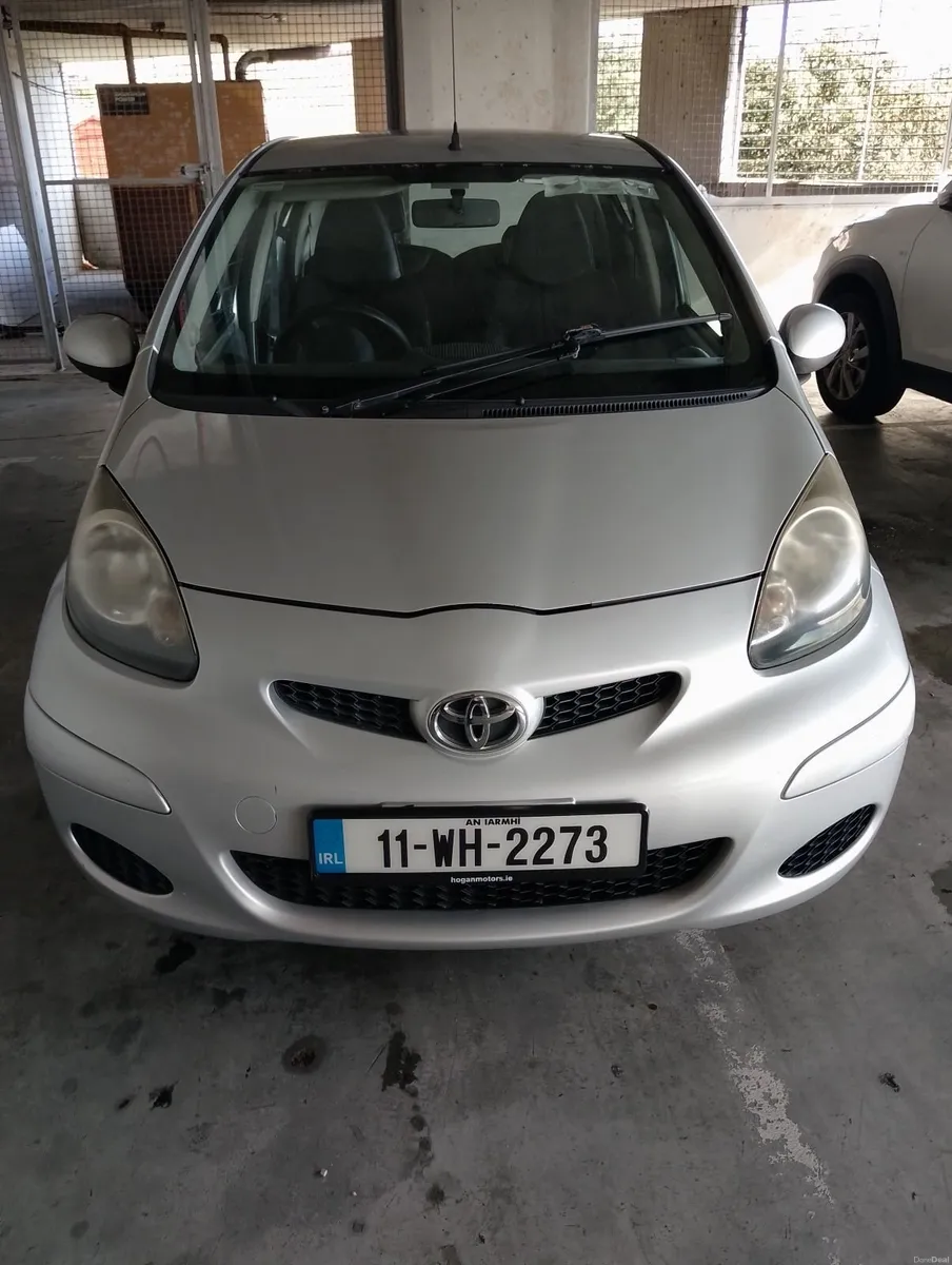 X2  Toyota aygo & Hyundai i30 - Image 2