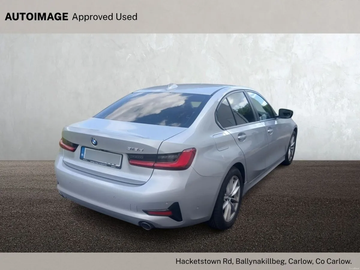 BMW 3-Series 318d SE - Image 2