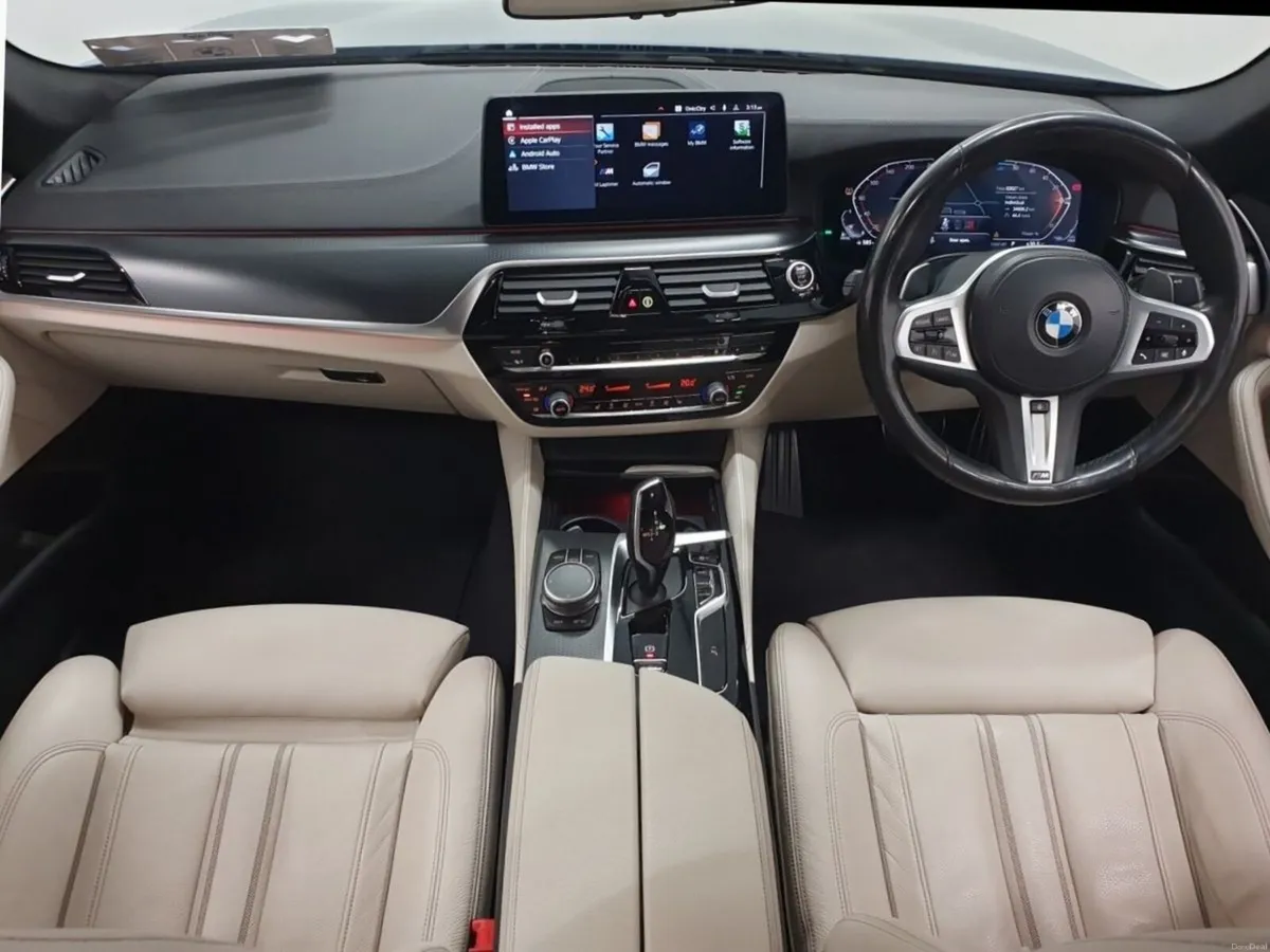 BMW 5-Series 520d M Sport PRO / COMFORT PACK - Image 4