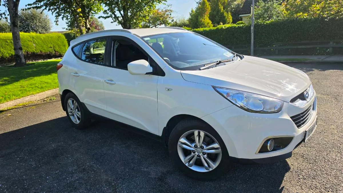 Hyundai ix35 1.7 CRDi - Reliable Family SUV - Image 3