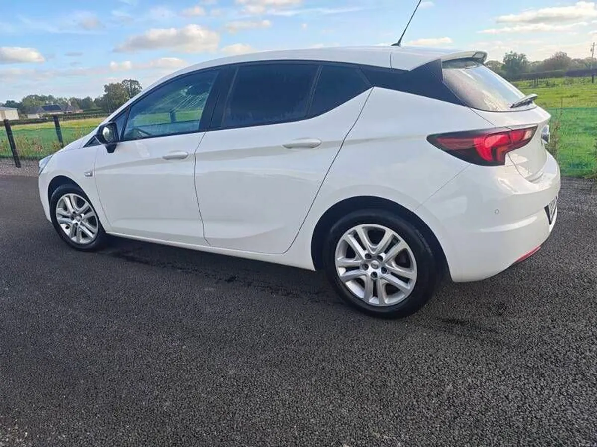 2022 Opel Astra 1.5D Van (Tax 02/27 Test 01/27) - Image 5
