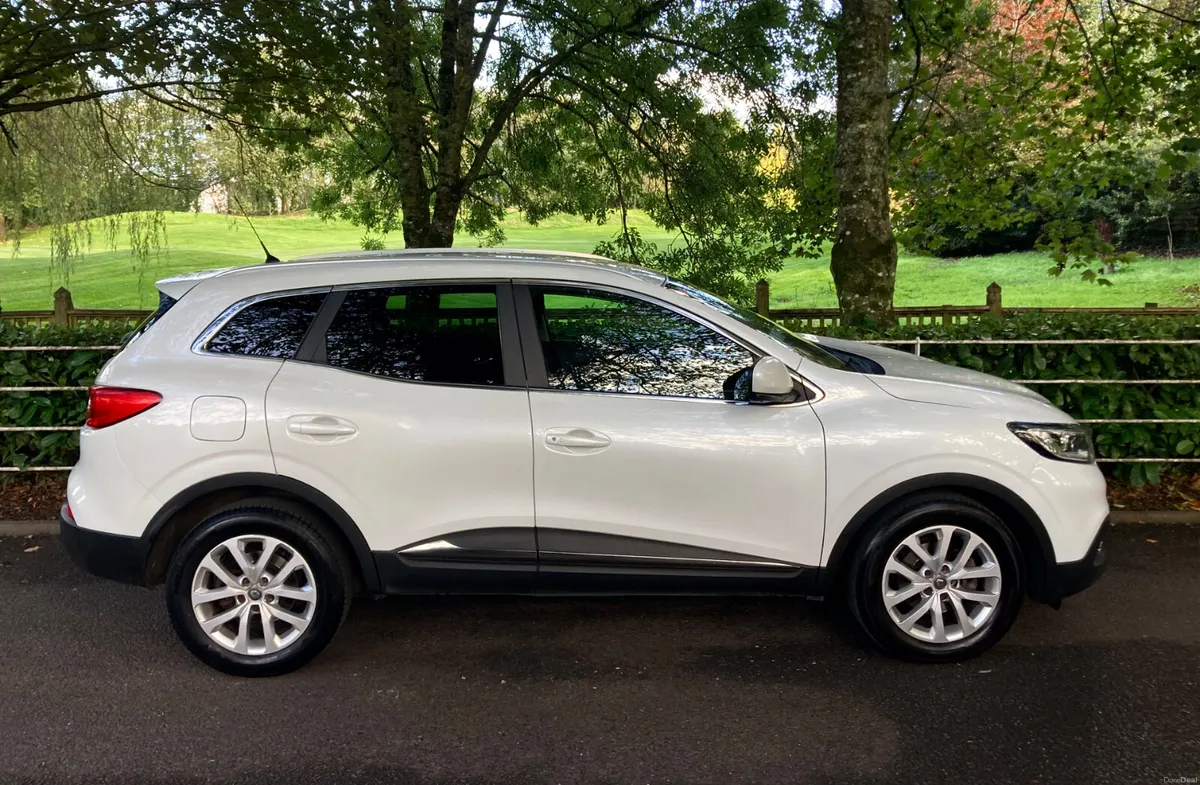 Renault Kadjar Automatic SUV 1.5dci Deluxe Edition - Image 5