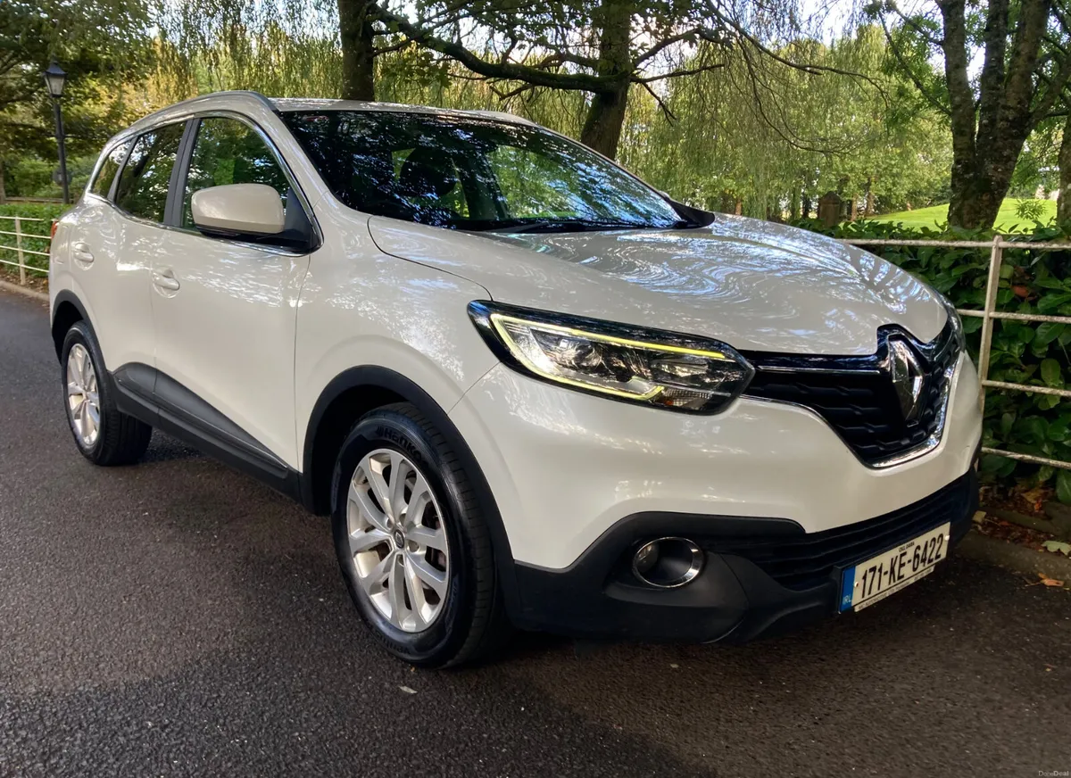 Renault Kadjar Automatic SUV 1.5dci Deluxe Edition - Image 2