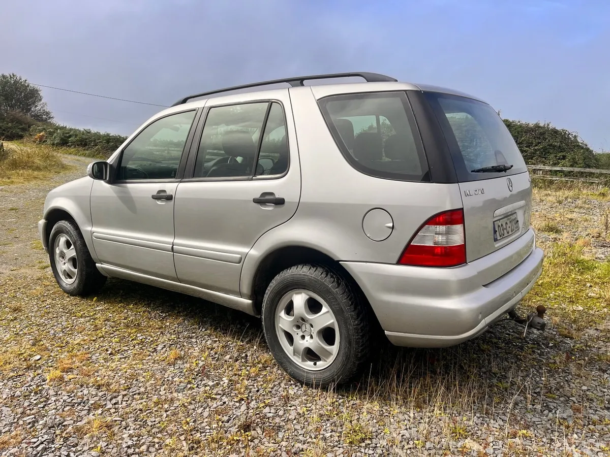 2 x Mercedes-Benz M-Class 2003 - Image 3