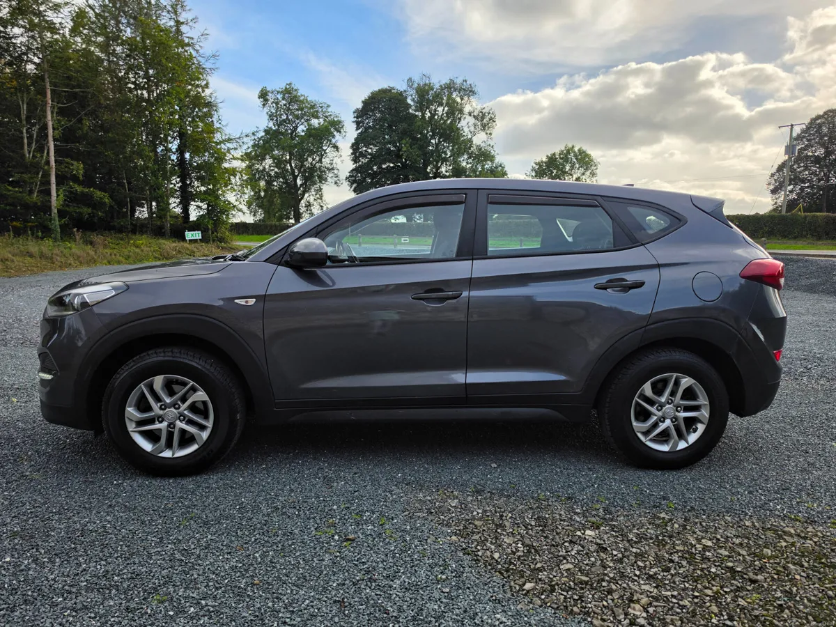 Hyundai Tucson 2017 ( NCT and TAX ) !!!!! - Image 5