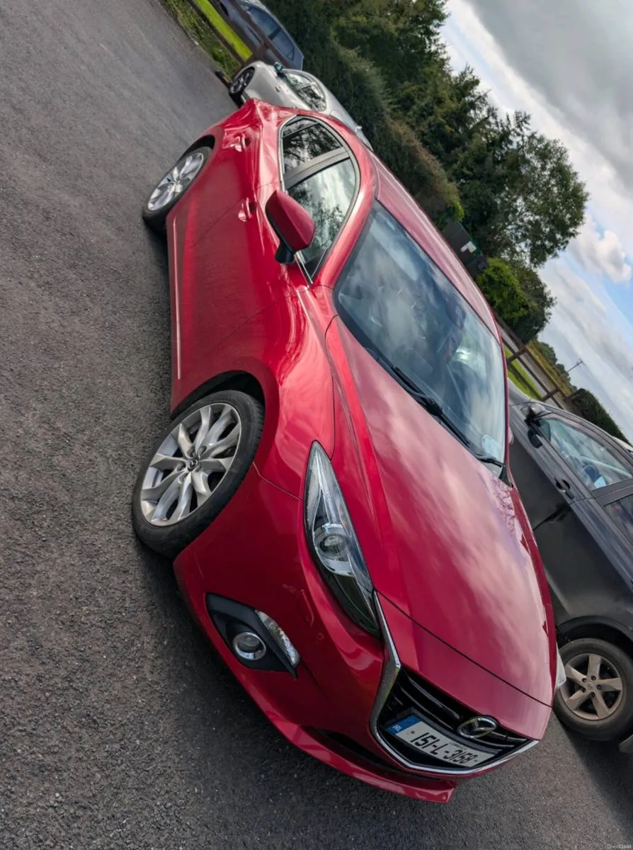 Mazda 3 saloon version - Image 1