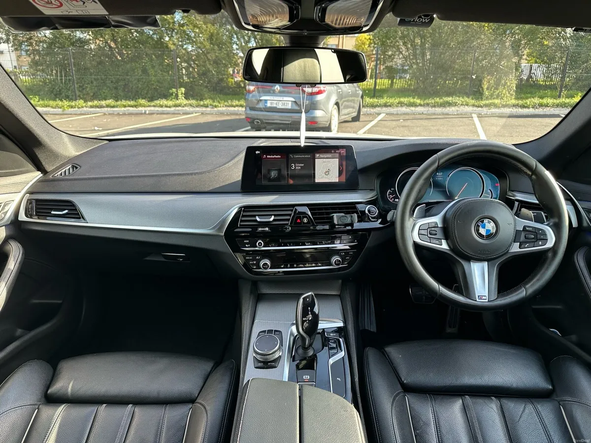 BMW 520i g30 - Image 5