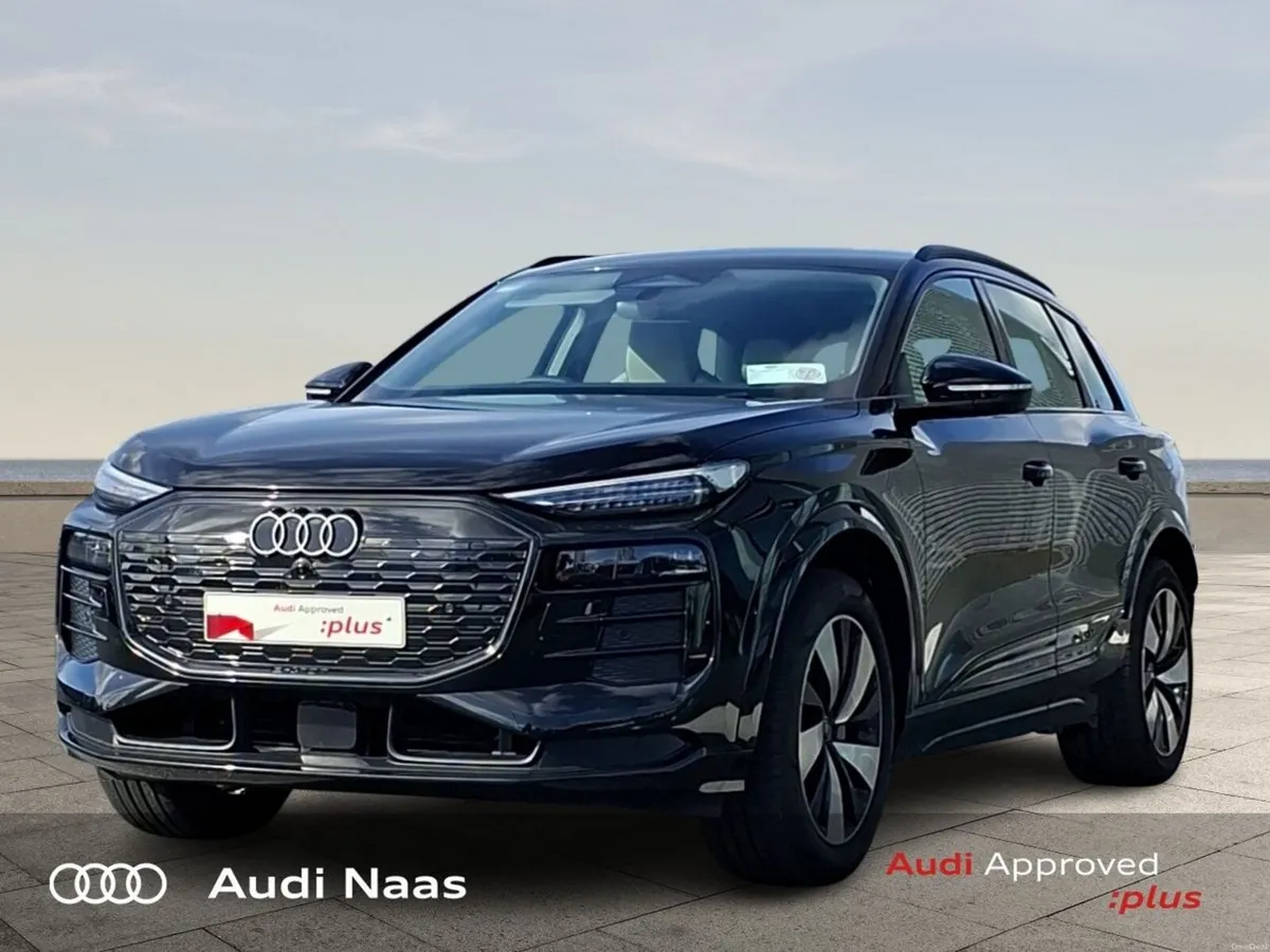 Audi Q6 e-tron E-TRON ADVANCE SUV - Image 3
