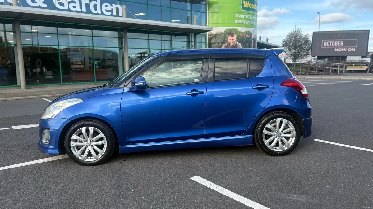 Suzuki swift rs hybrid 2015 automatic - Image 3