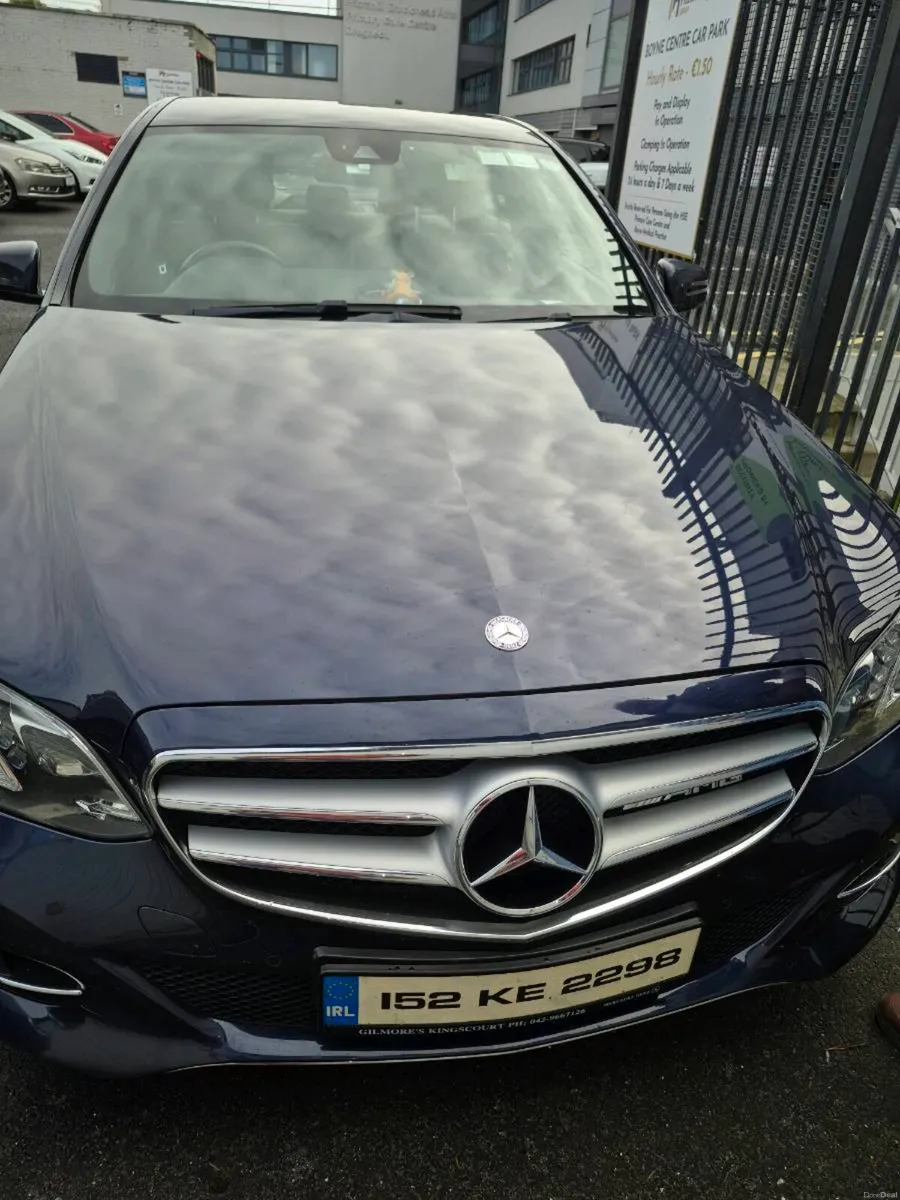 Mercedes E220 D - Image 1