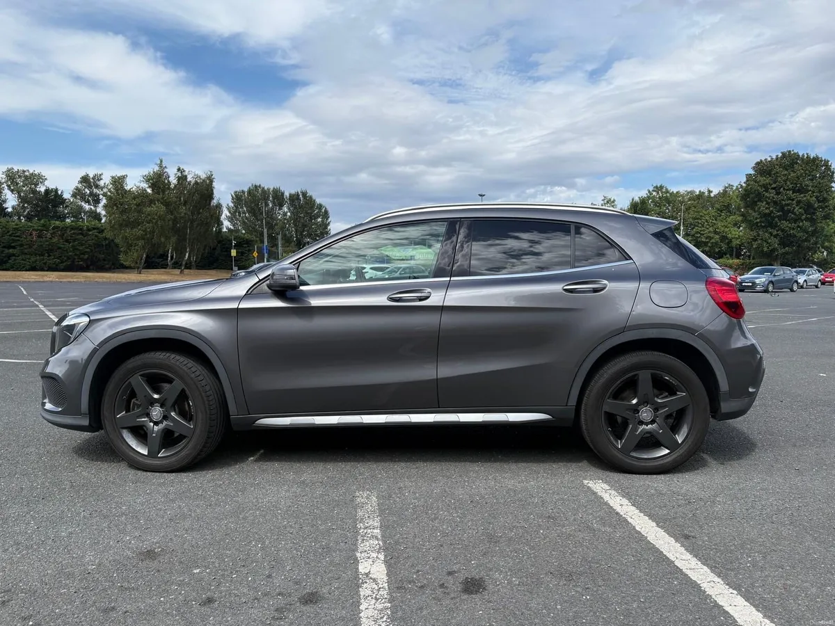 Mercedes GLA 220 AMG 4matic Top Spec - Image 4