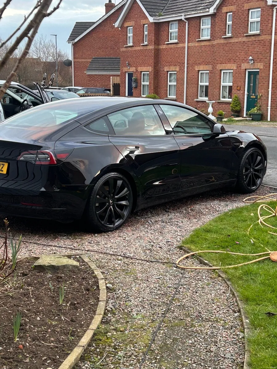 Tesla Model 3 SR plus 2020 with Heat Pump - Image 5