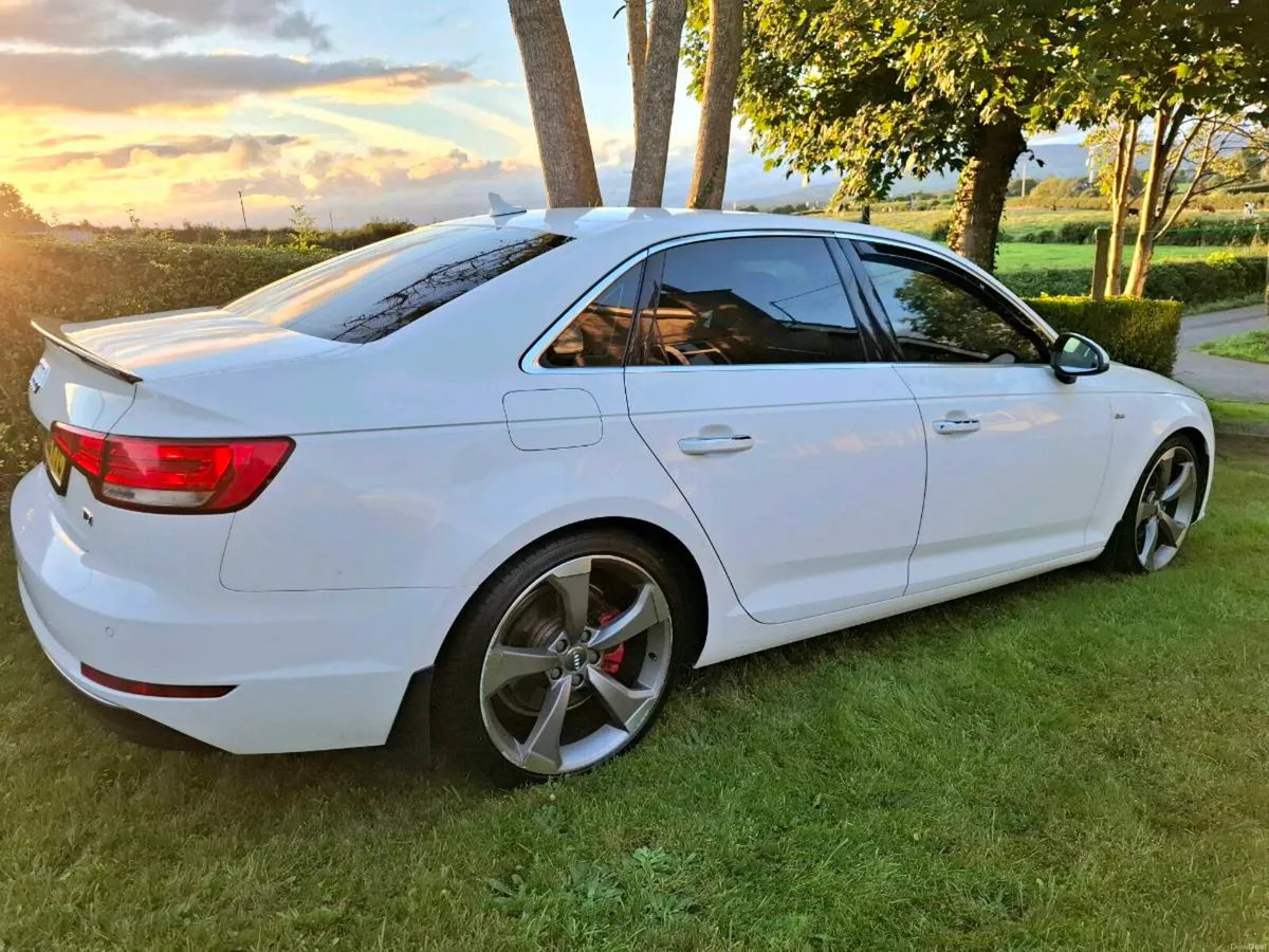 Audi A4 b9 2016 - Image 3
