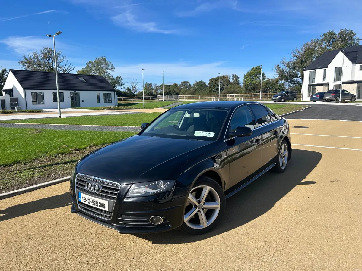 2012 Audi A4 S line model high spec 2.0 TDI 143 bh - Image 2