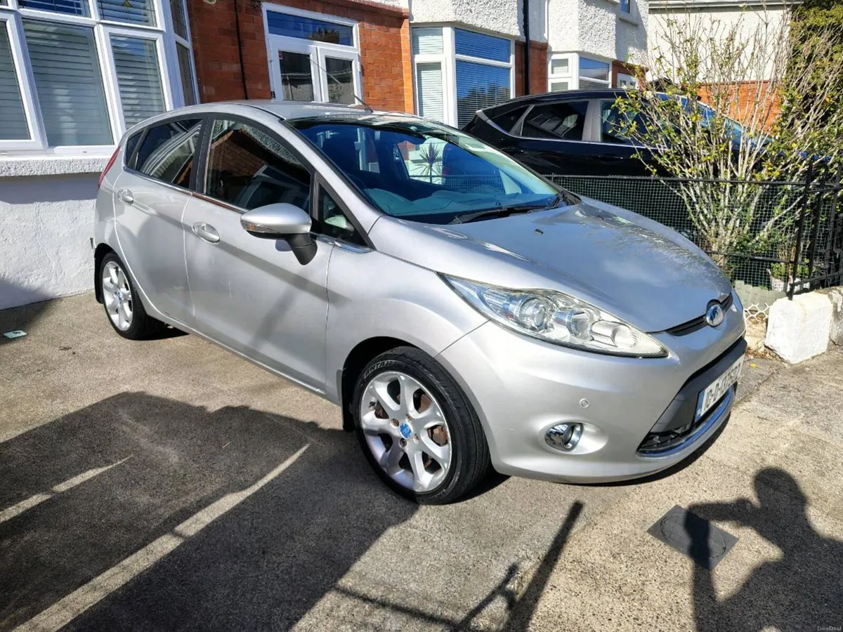 Ford Fiesta Titanium 1.6 tdci - Image 2