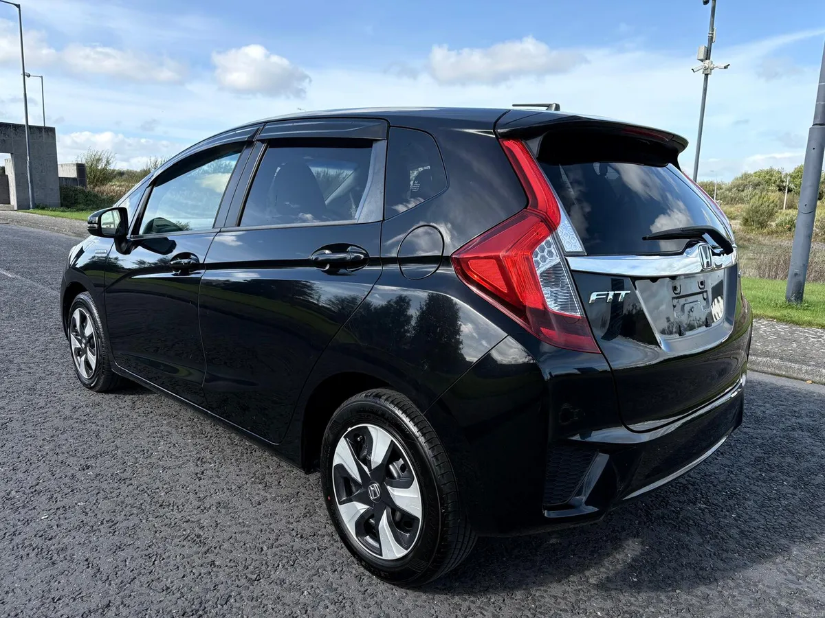 2015 Honda Fit, Automatic, 1.5 Petrol Hybrid - Image 5