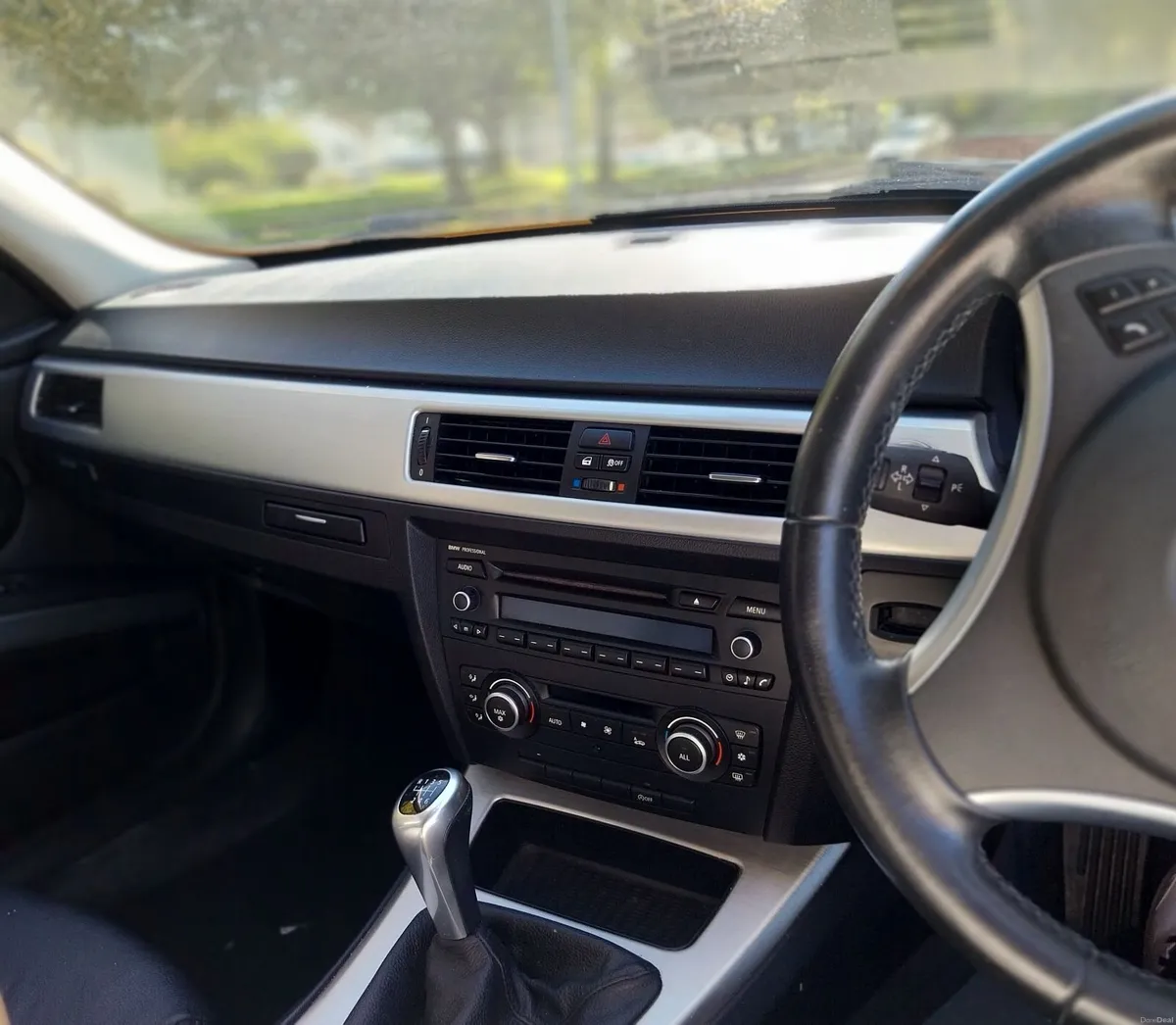 BMW 3-Series 2012 - Image 6