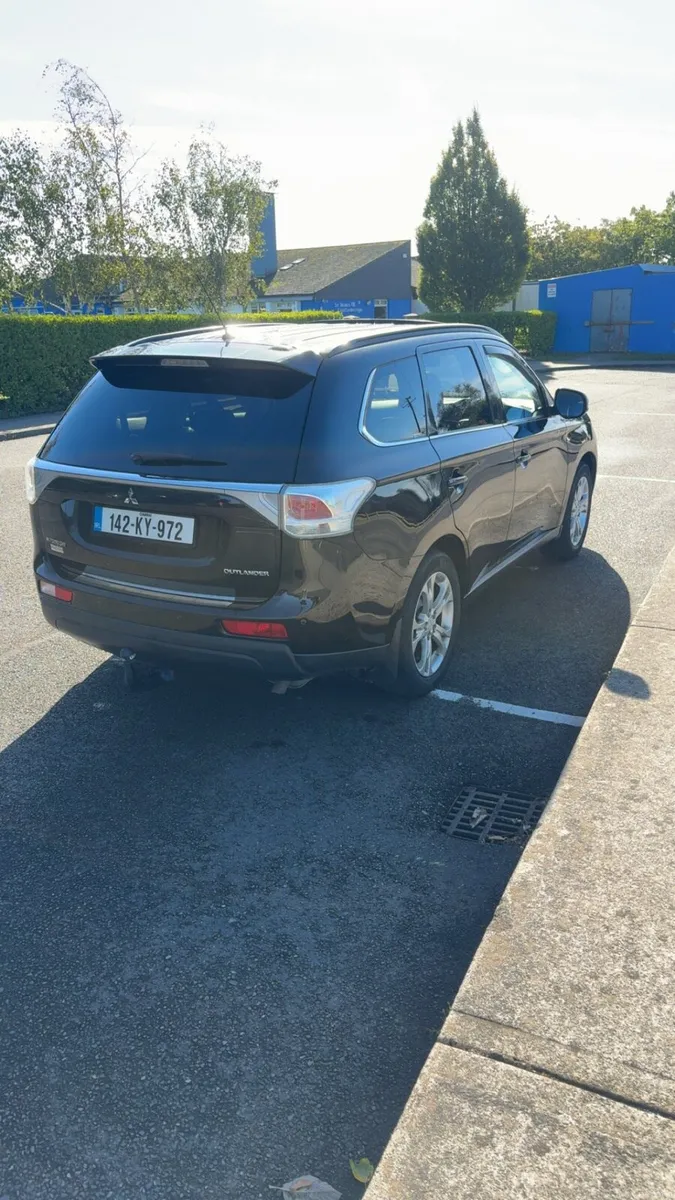 Mitsubishi outlander GX4 - Image 4