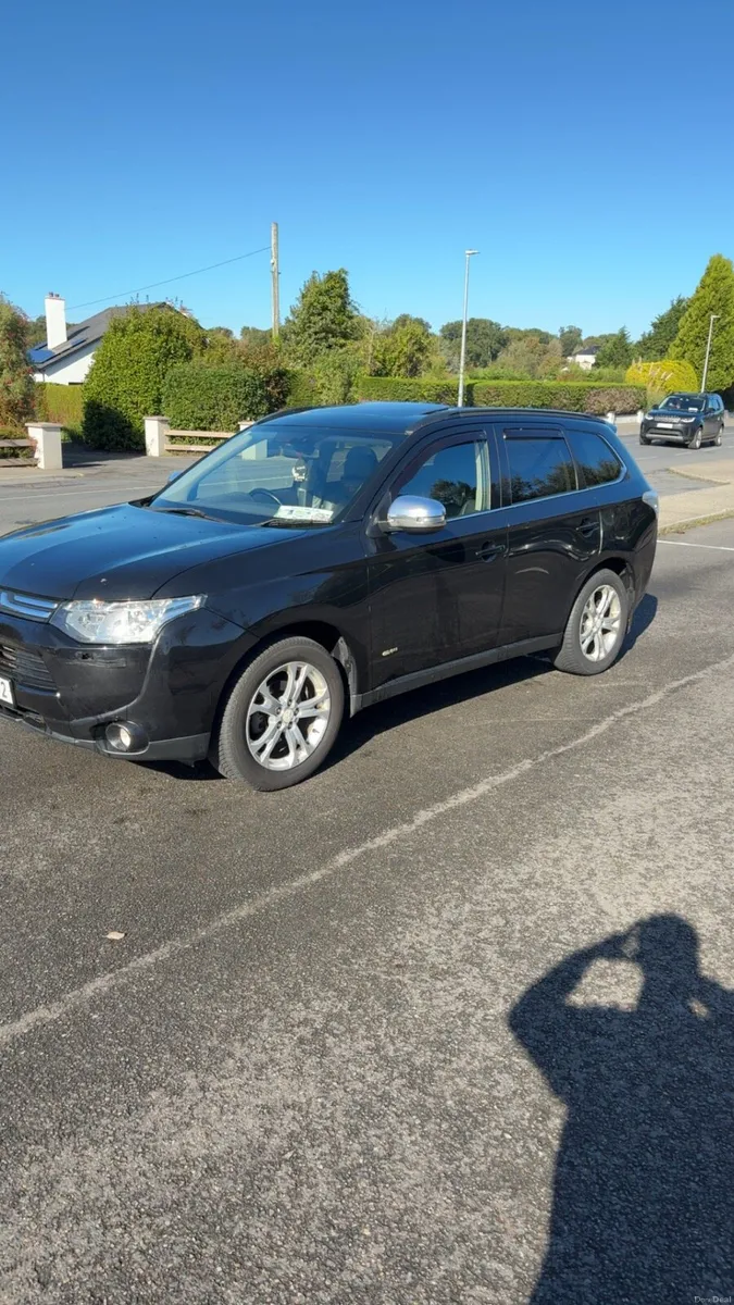 Mitsubishi outlander GX4 - Image 2