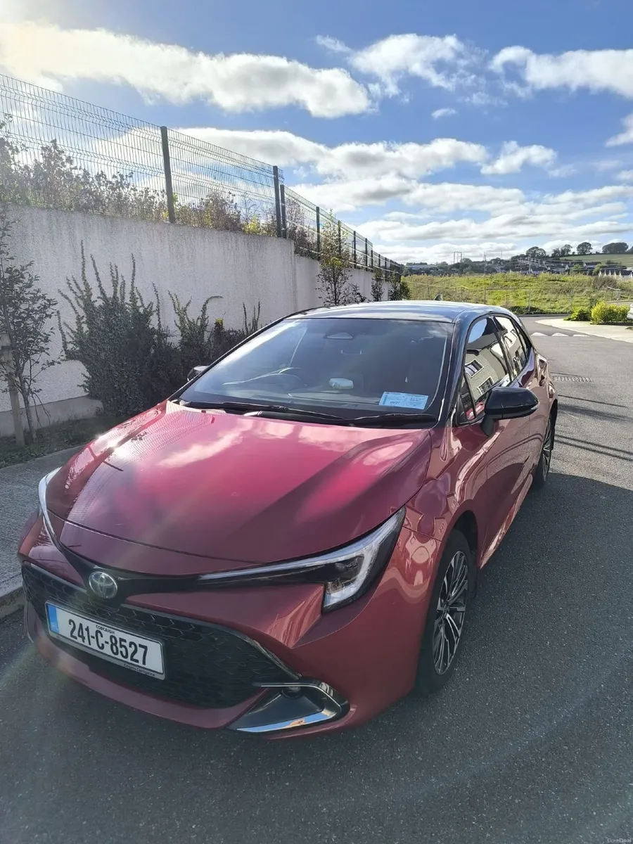 Toyota Corolla Luna Sport Hatchback 2024 - Image 6