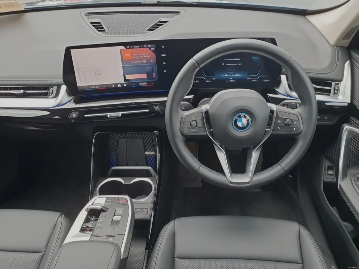 BMW iX1 eDrive20 xLine - Image 5