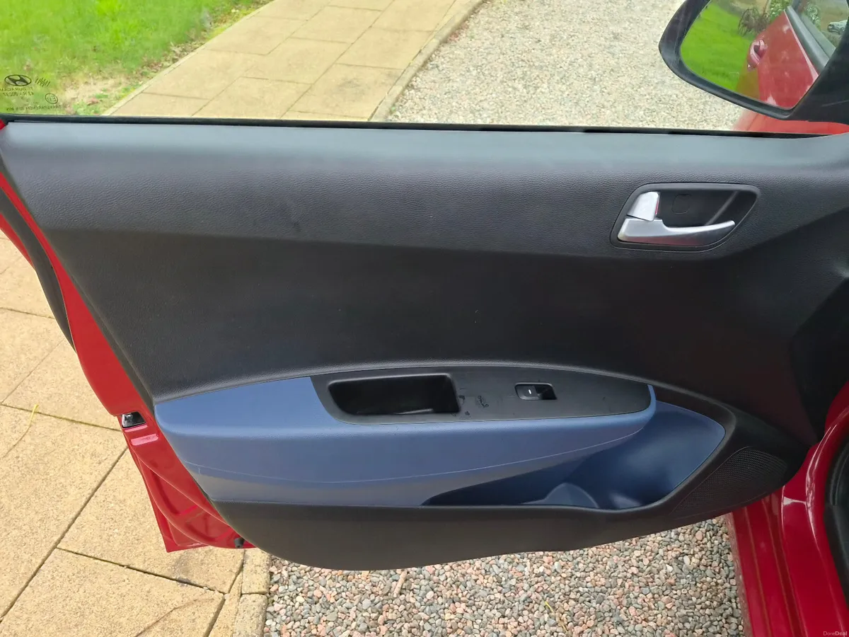 Hyundai i10 2015 - Image 5