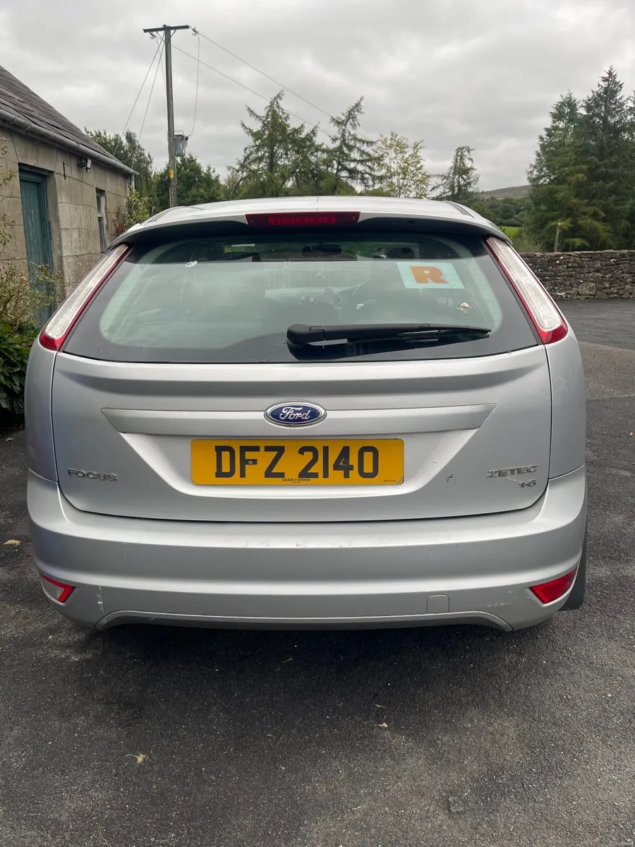 Ford Focus 2010 - Image 1