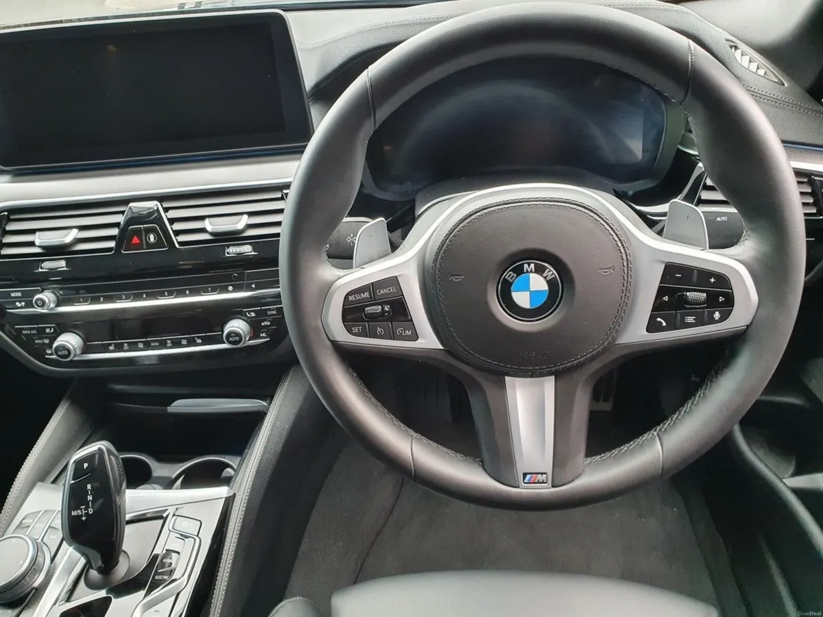 BMW 5-Series 530e M Sport Saloon - Image 5