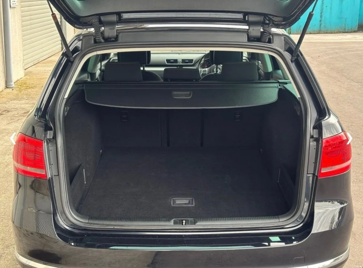Volkswagen Passat 2015 - Image 4