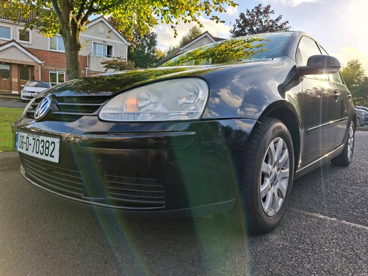 VW Golf Automatic/ New NCT / Low Kms / - Image 6