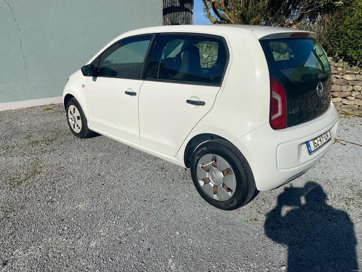 Volkswagen up 2016 116,000km 1.0 litre Petrol - Image 6