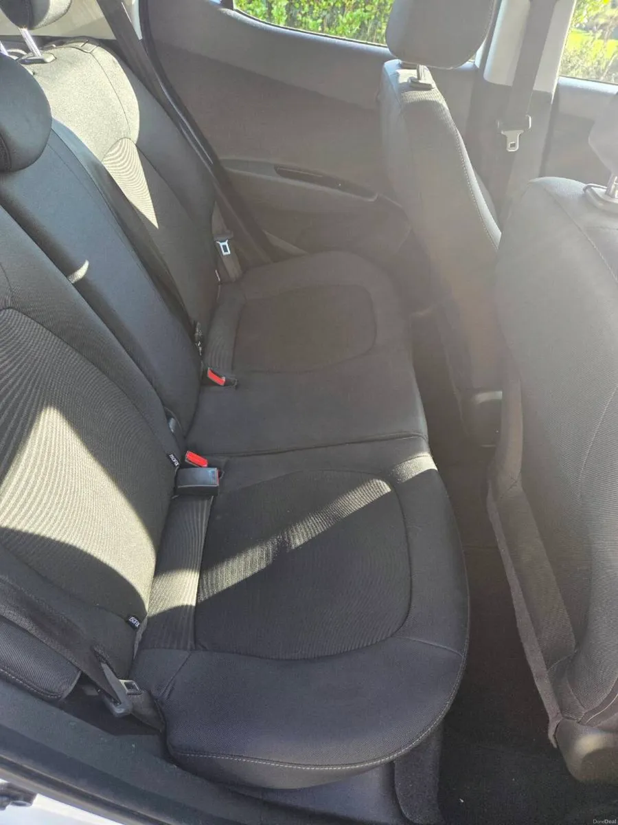 For Sale I10 - Image 6