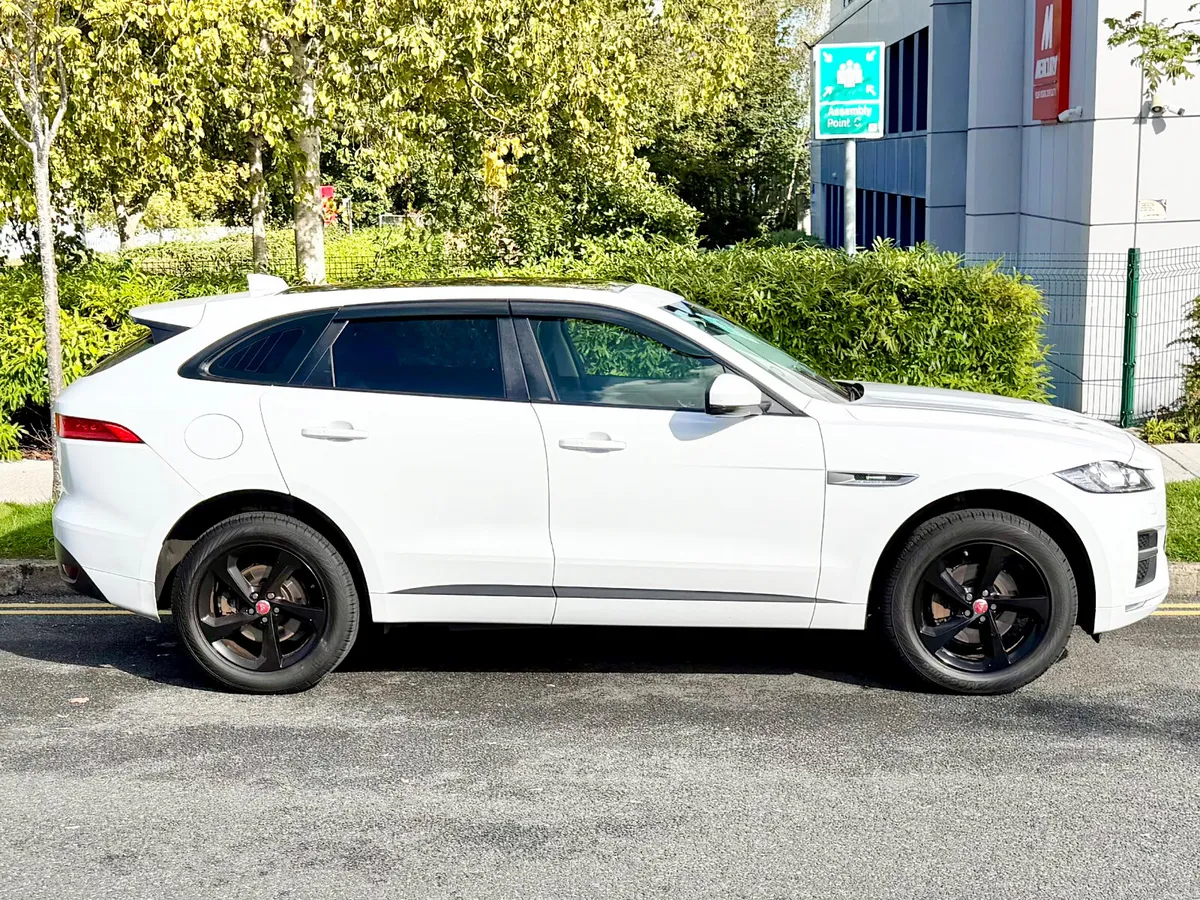 Jaguar F-Pace 2018!!AWD R-SPORT!!1YR WARRANTY !! - Image 4