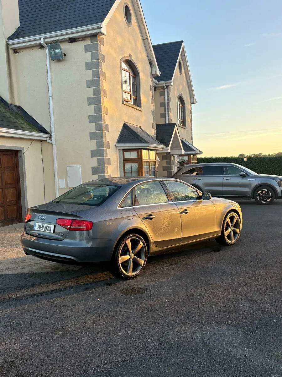 Audi a4 - Image 6