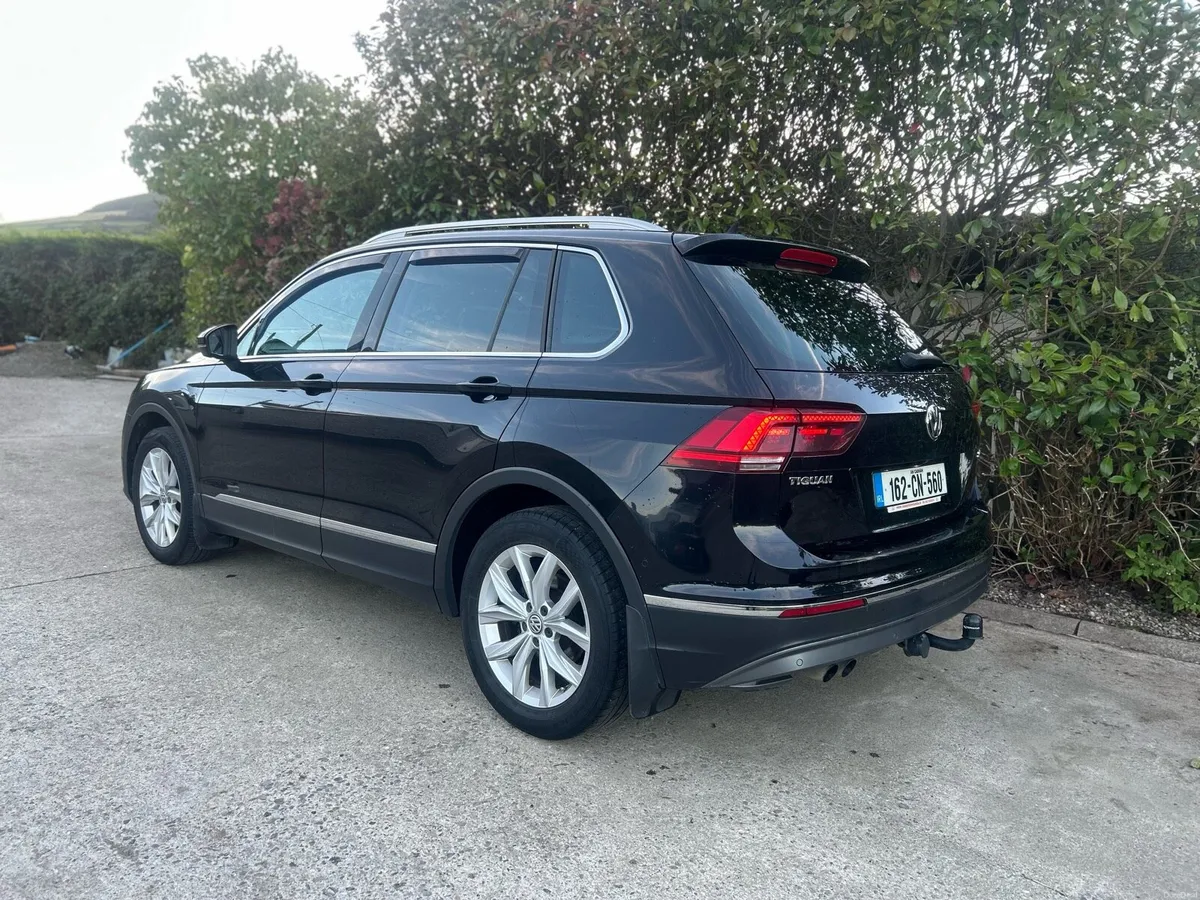 2016 Volkswagen Tiguan Highline - Image 3